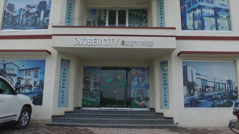 Snober City
